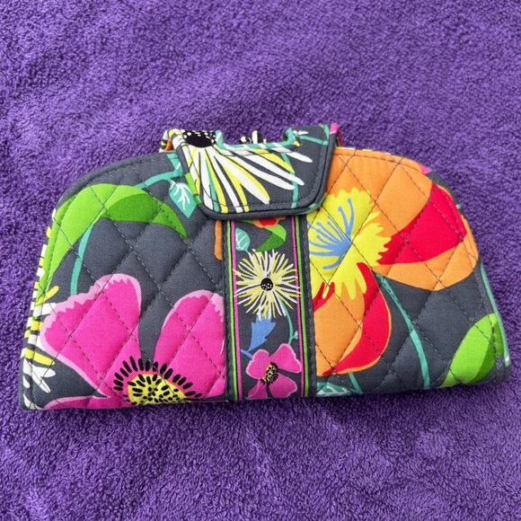 Vera Bradley Jazzy Blooms Kiss n Snap Wallet - Picture 6 of 7